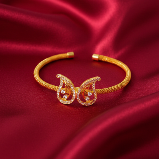 Gold Plated Bracelet Manga Design with White Stone