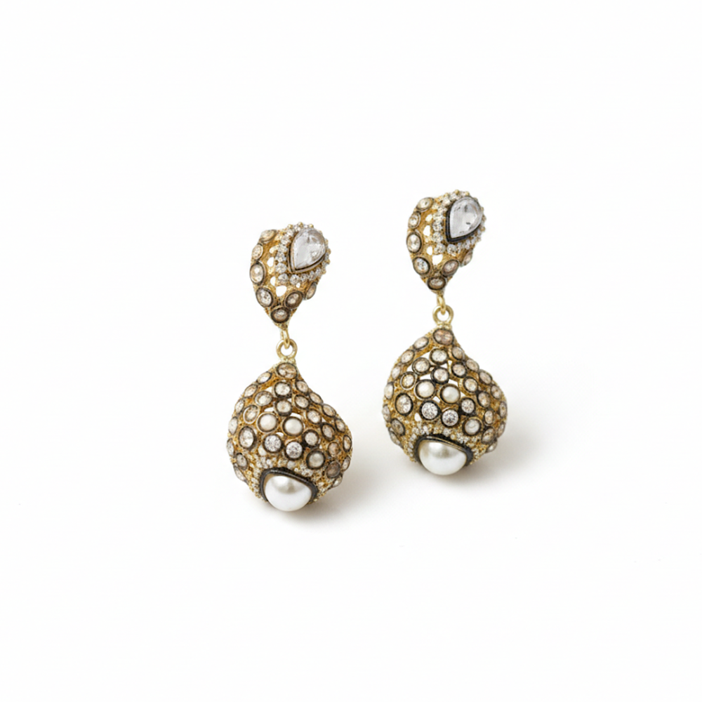 Elegant Black & White Stones Hangings