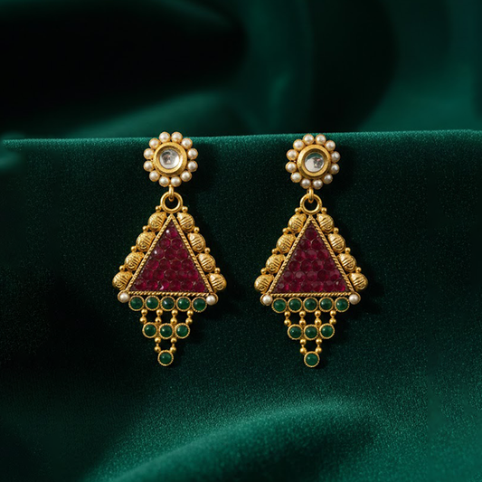 Red Stones with Green Stone Grand Hangings