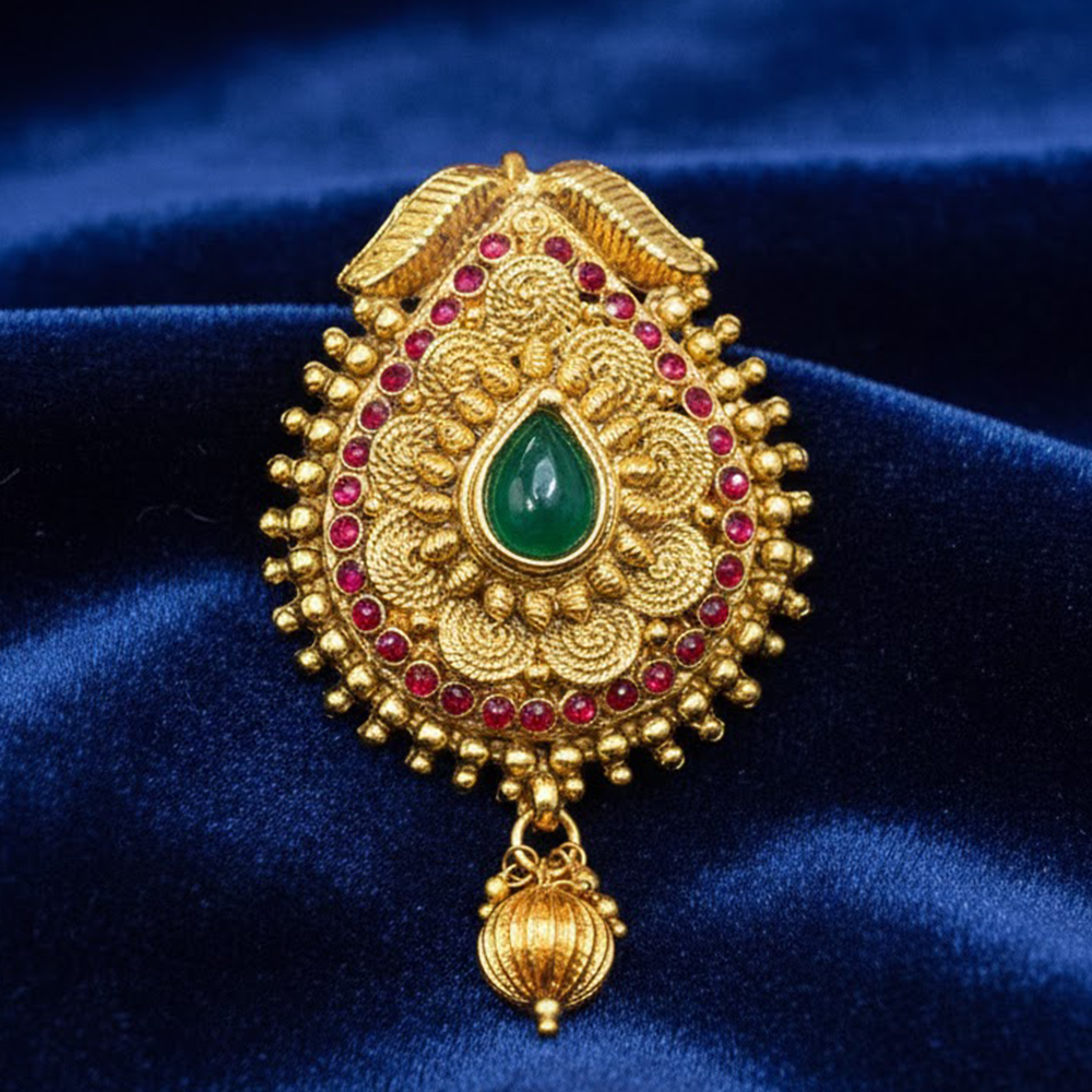 Hair jewellery Manga Design with Red Green Stone
