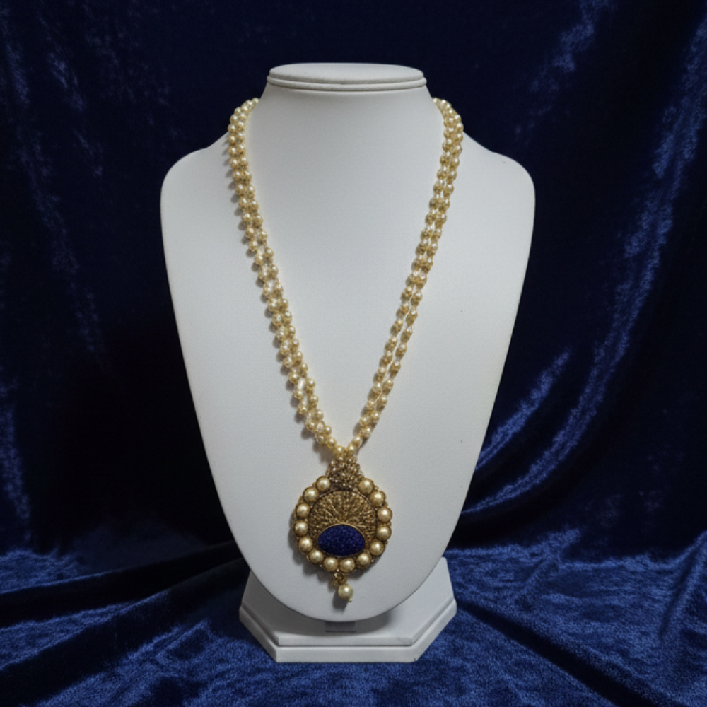 Pearls with Blue Stone Pendant Chain Necklace