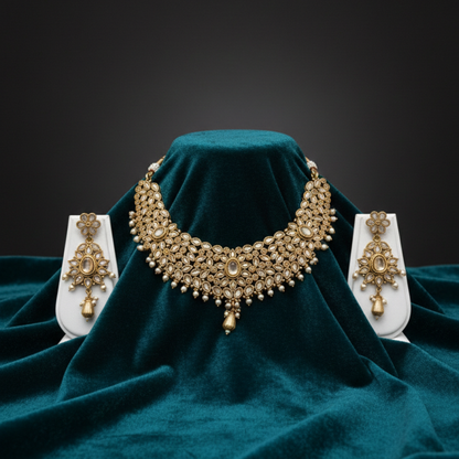 Choker Necklace With Peach Stones & White Pearls