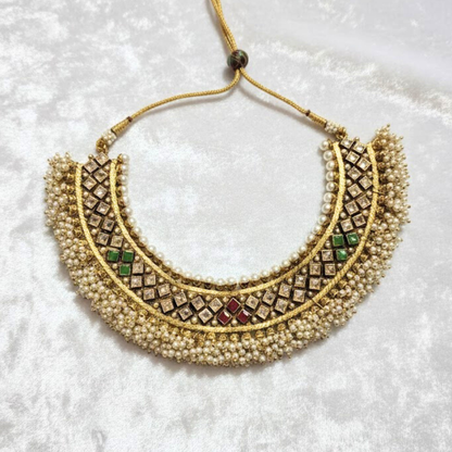 Choker Necklace With Small White Pearls And Red And Green Stones