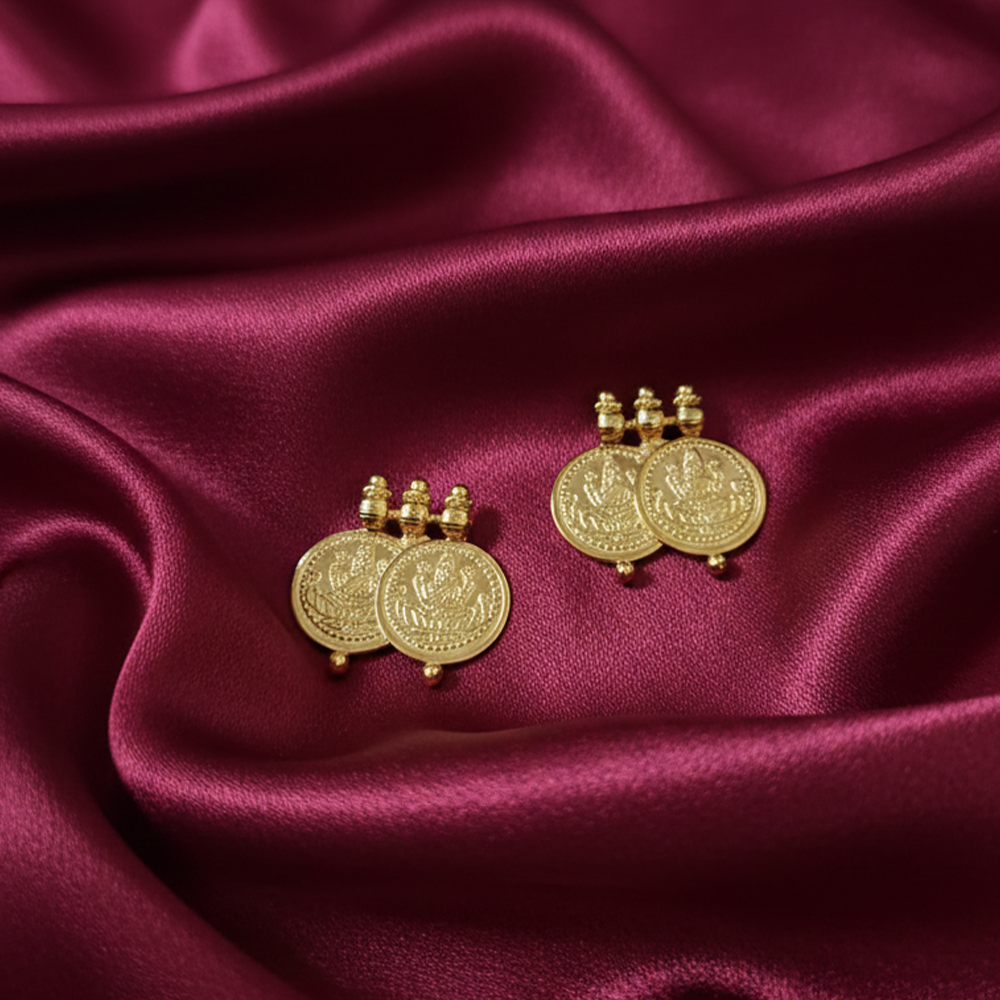 Double Kaasu Traditional Studs
