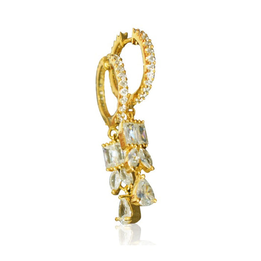 Loop with White Diamond stone