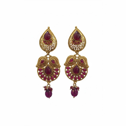 Kemp Stone Long Hanging Leaf Pattern Earrings