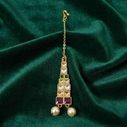 Kundan Square Shape Stones Maang Tikka