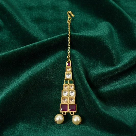 Kundan Square Shape Stones Maang Tikka