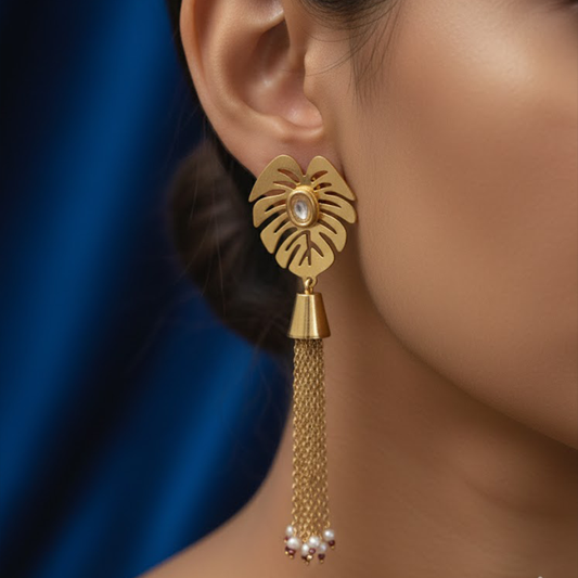 White Stones Leaf Pattern Hanging Chains Earrings