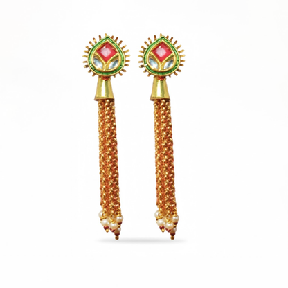 Chain Model Drops with Red & Green Studs