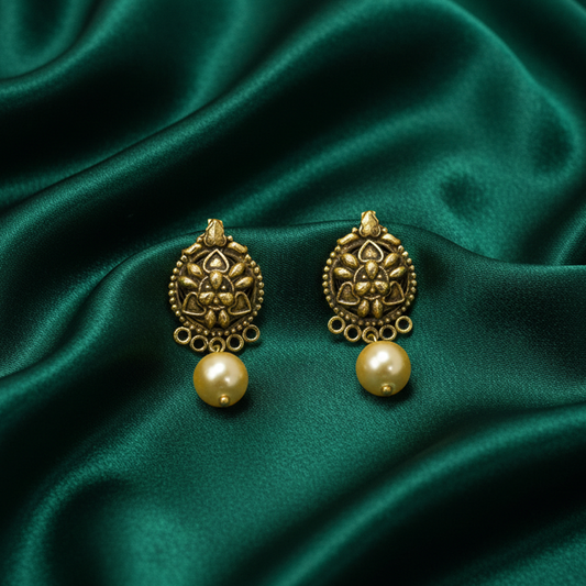 Antique Finish Small Pearl Drops Studs