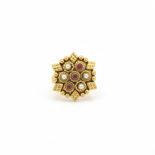 Red and White Stone Antique Finger Ring