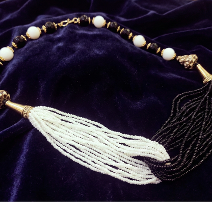 Multiple Strings Black & White Chain