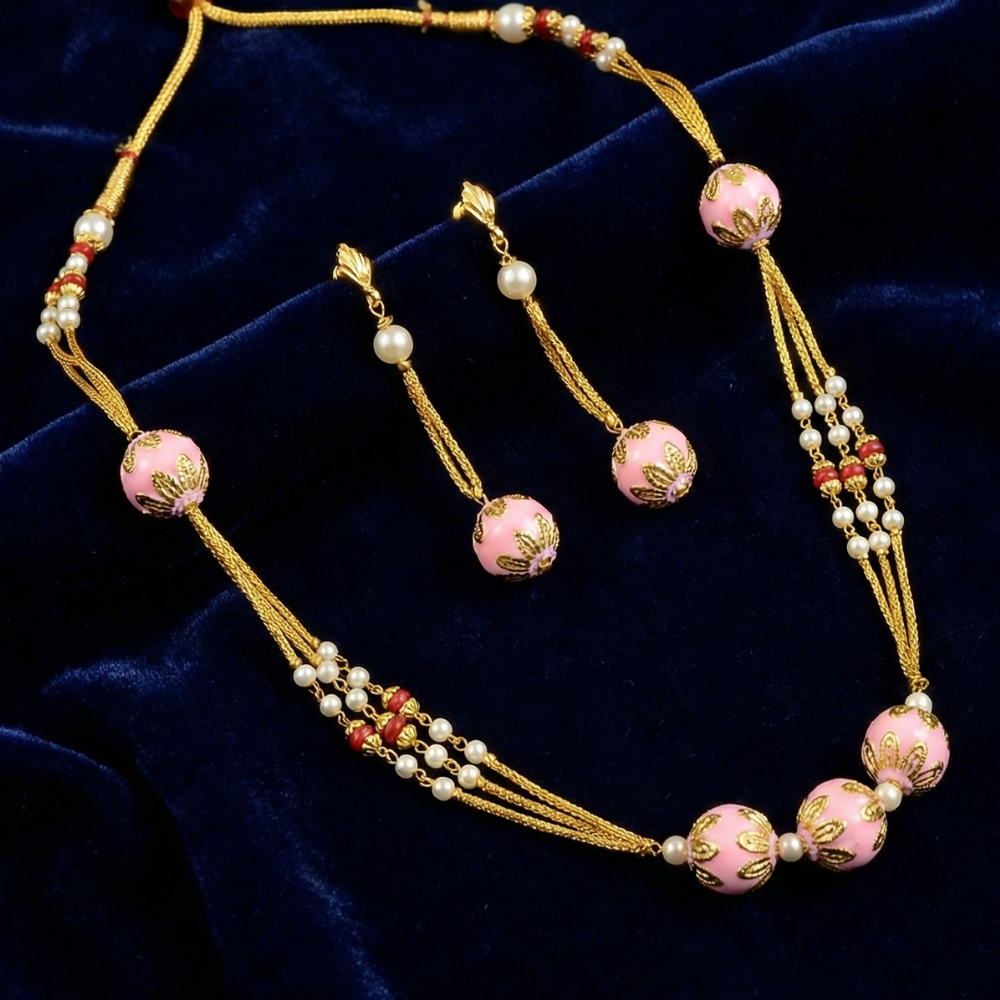 Aesthetic Chain With White & Pink Beads