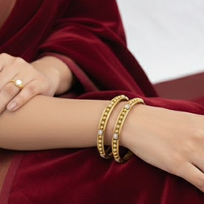 Square Pearl Placed Pair Bangles