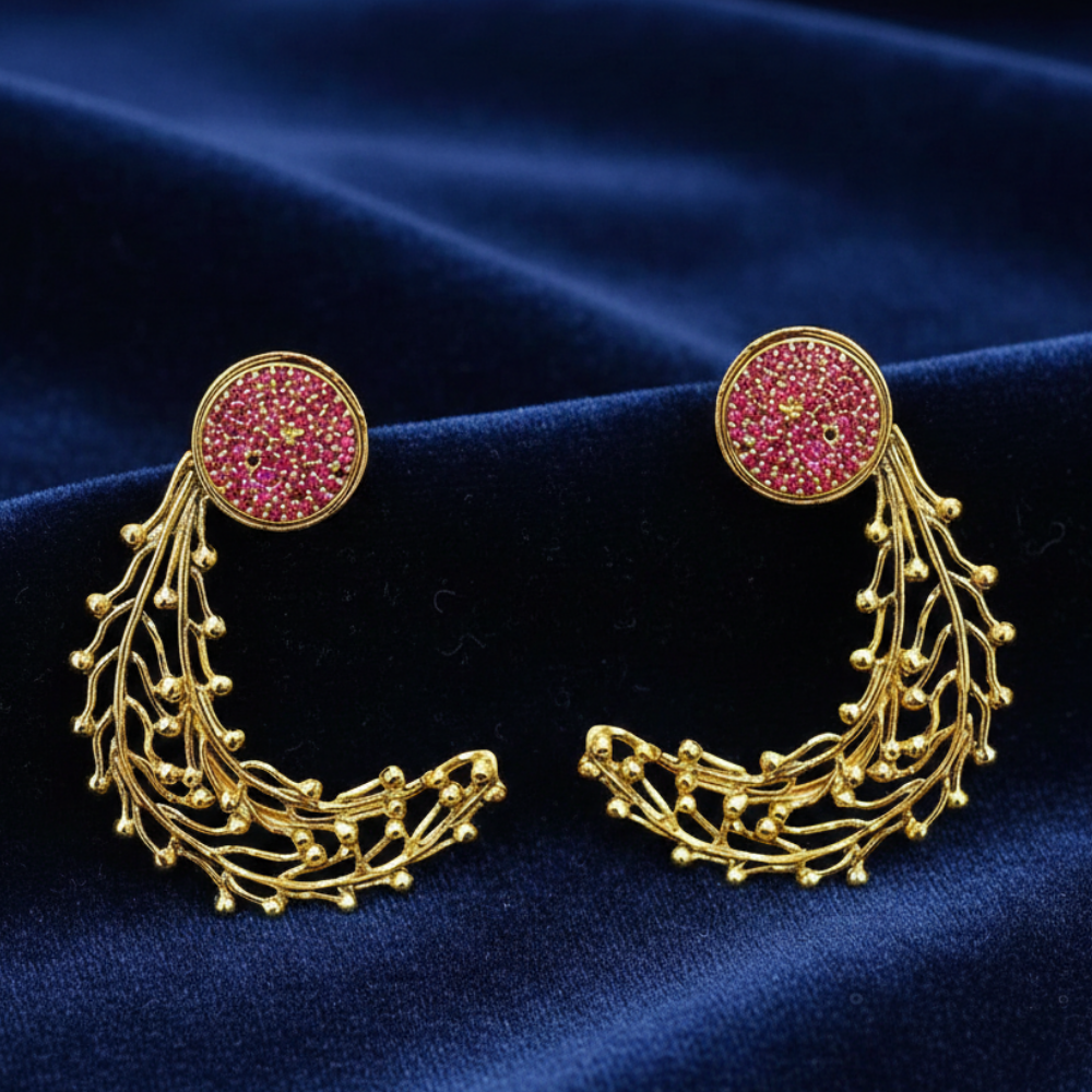 Red Stones Leaf Pattern Ear Cuffs