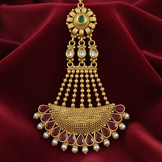 Hair jewellery Moon Design with with White, Red and Green Stone