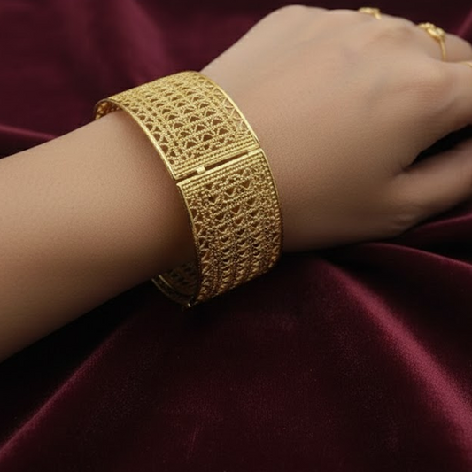Gold Plated Single Grand Kada Type Bangle