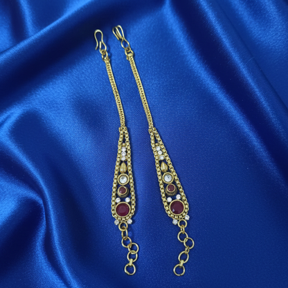 Oval Pattern Red & White Stone Ear Chain