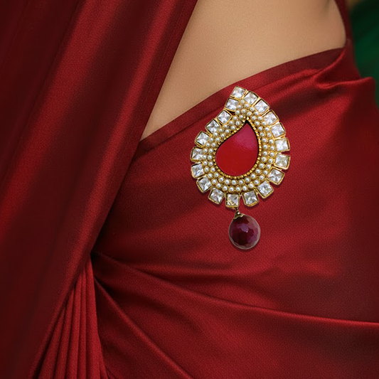 Saree Pin - Manga Design Red With White