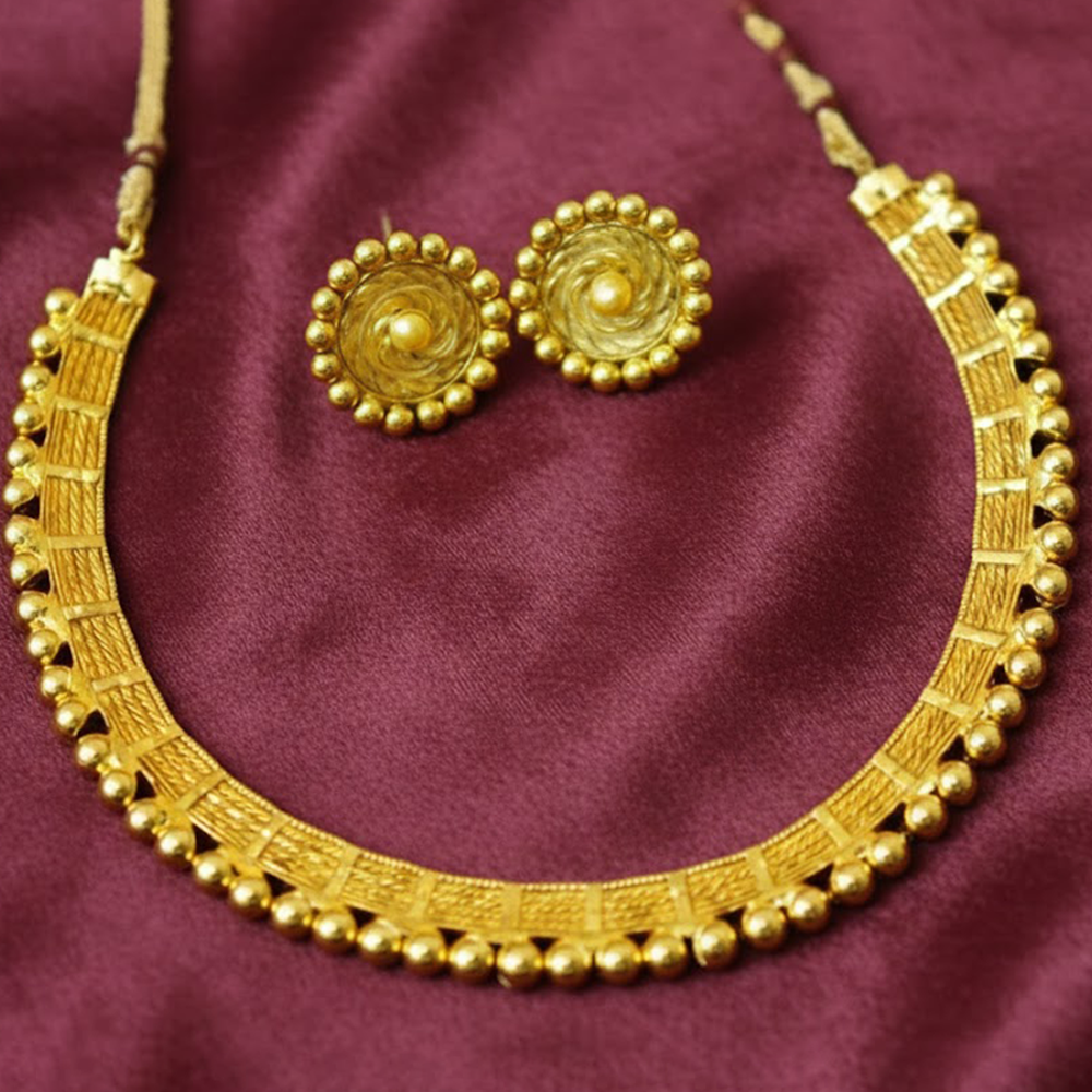 Gold Plated Choker Necklace with Gold Round Stud Earring