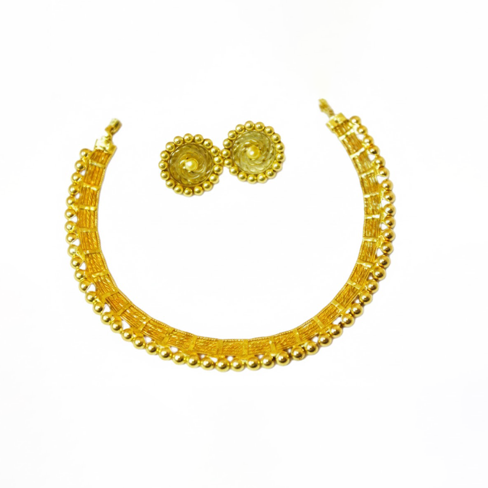Gold Plated Choker Necklace with Gold Round Stud Earring
